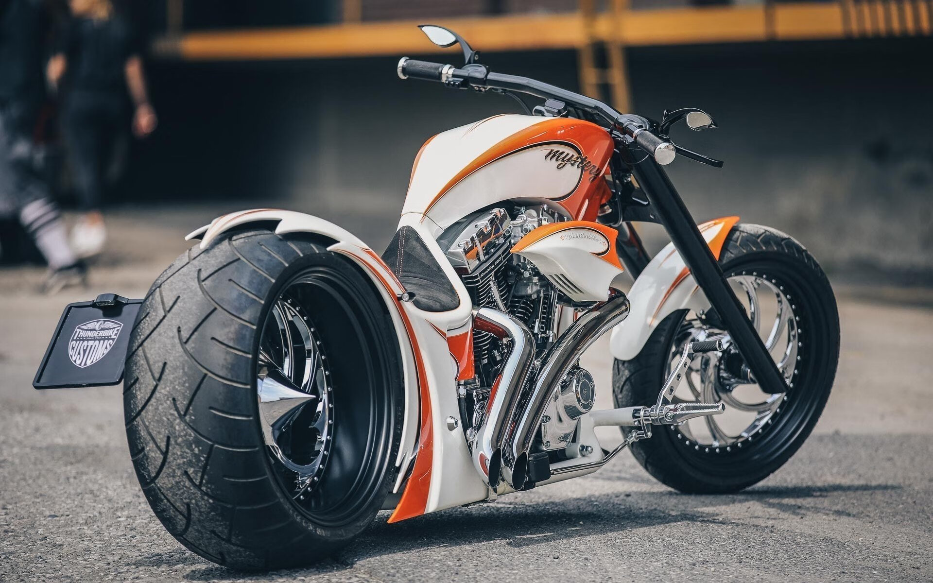 摩洛哥马术协会与国际马术联合会合作,举办国际马术交流活动,促进技术交流。